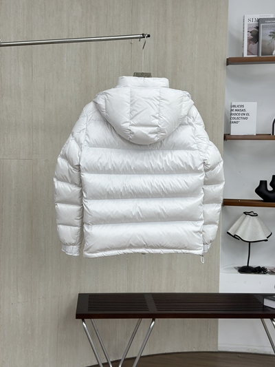 ハイクオリティダウンジャケット内部構造